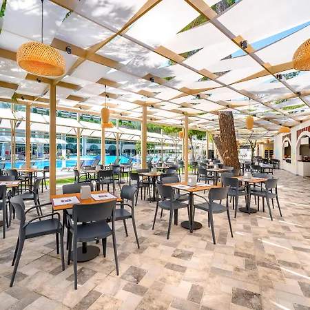 リゾート Alkoclar Exclusive