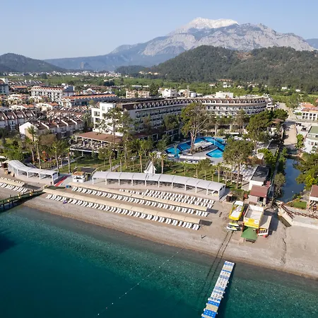 Alkoclar Exclusive 5* קמר